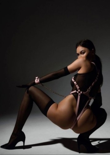 Ангелина, Г. Вольск